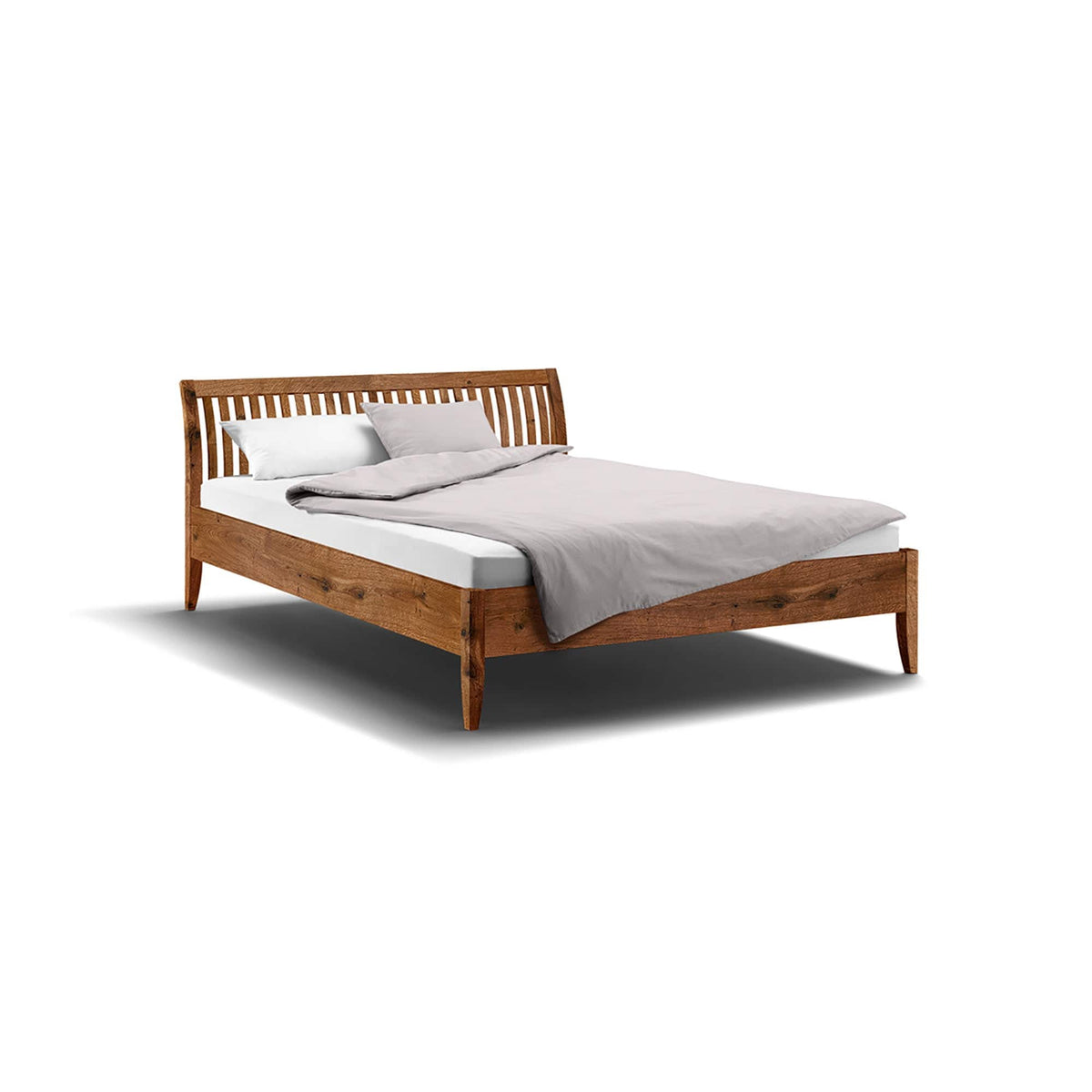 Holzmanufaktur Bett GADO in wildem Eichenholz, metallfrei