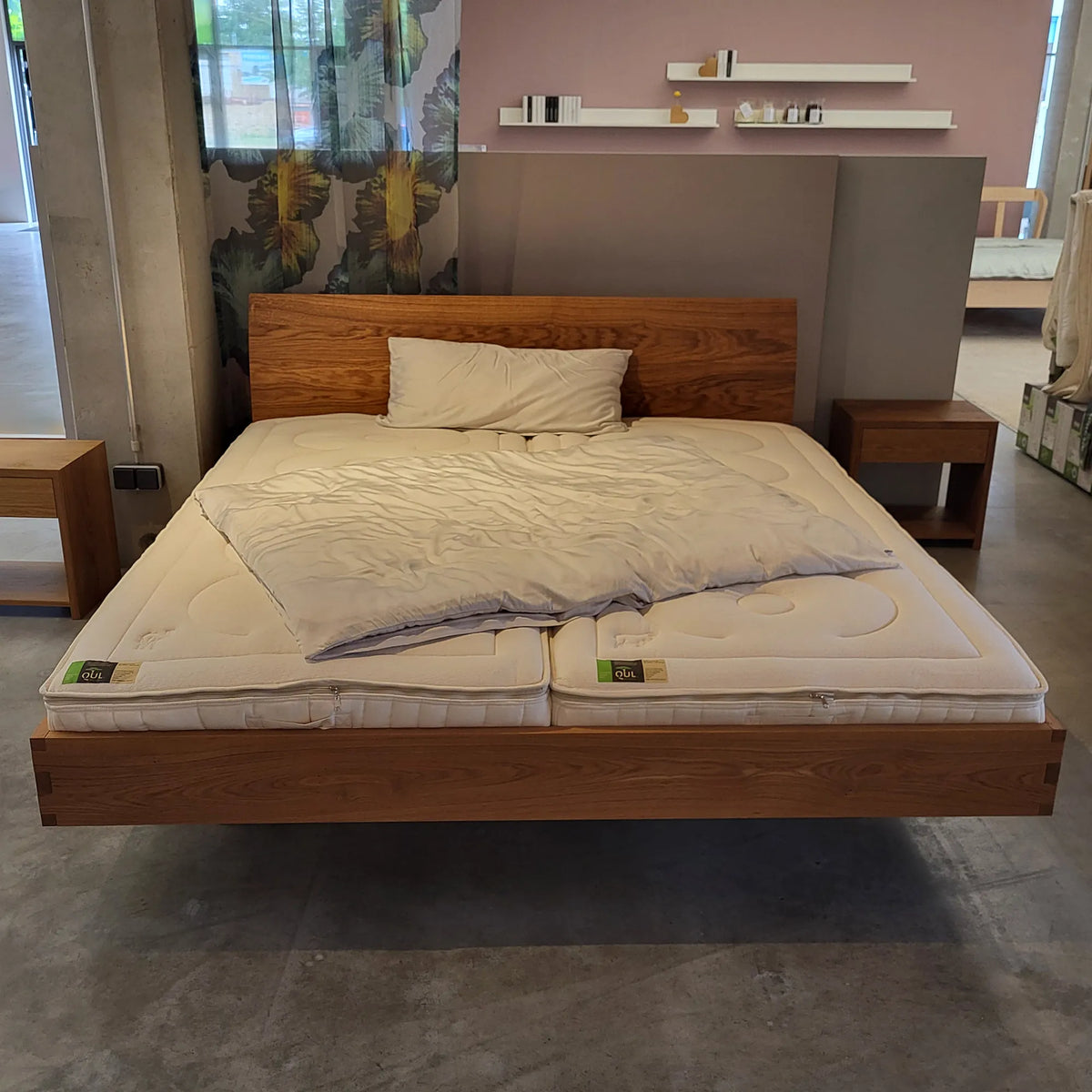 Holzmanufaktur PADIO Bett mit Lehne BOW XL Wildeiche gebürstet 180 x 200cm Bett PADIO BOW XL Wildeiche gebürstet 180 x 200cm