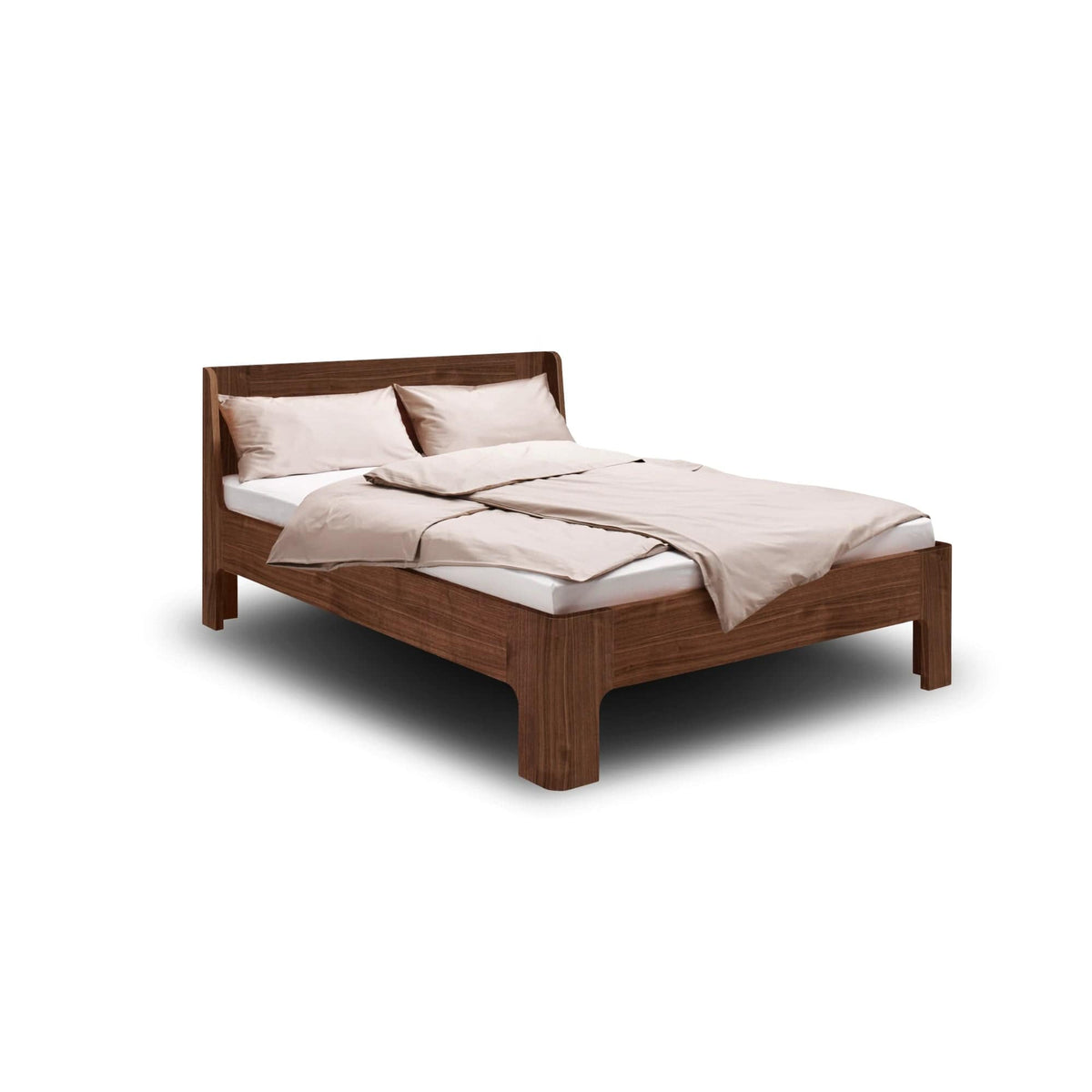 Holzmanufaktur Bett GIRO in Nussaum massiv